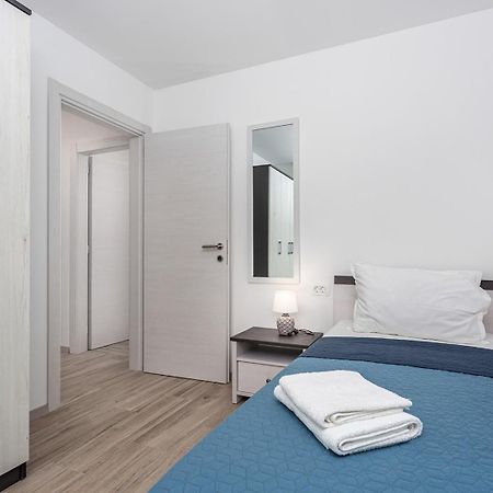 רייקה Kvarner Bay - Apartments 2 & 4 מראה חיצוני תמונה
